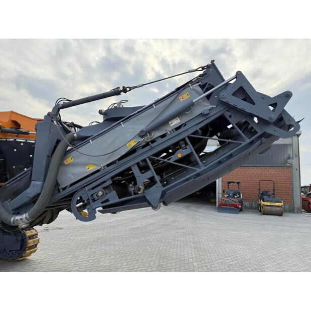 2015 Wirtgen W 250i-42061701