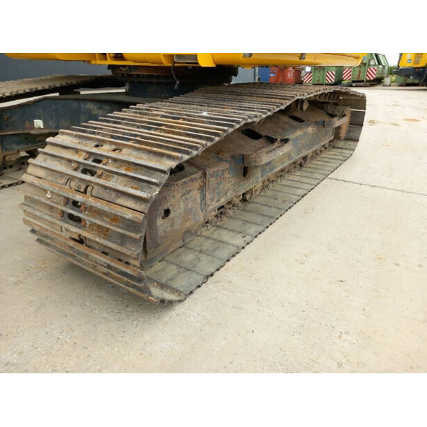 2018 Komatsu PC210LCI-11-42061931