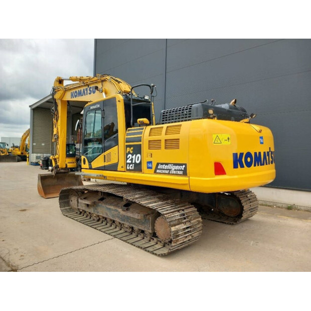 2018 Komatsu PC210LCI-11-42061945