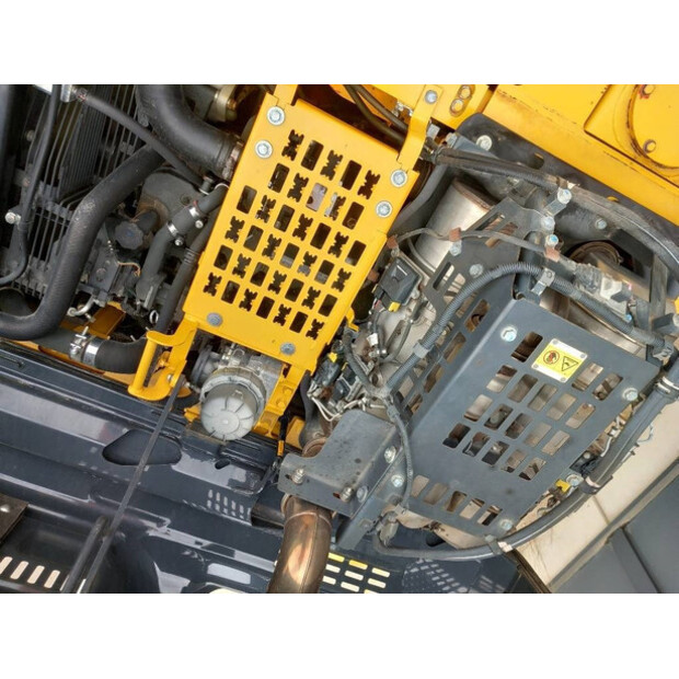 2018 Komatsu PC210LCI-11-42061962