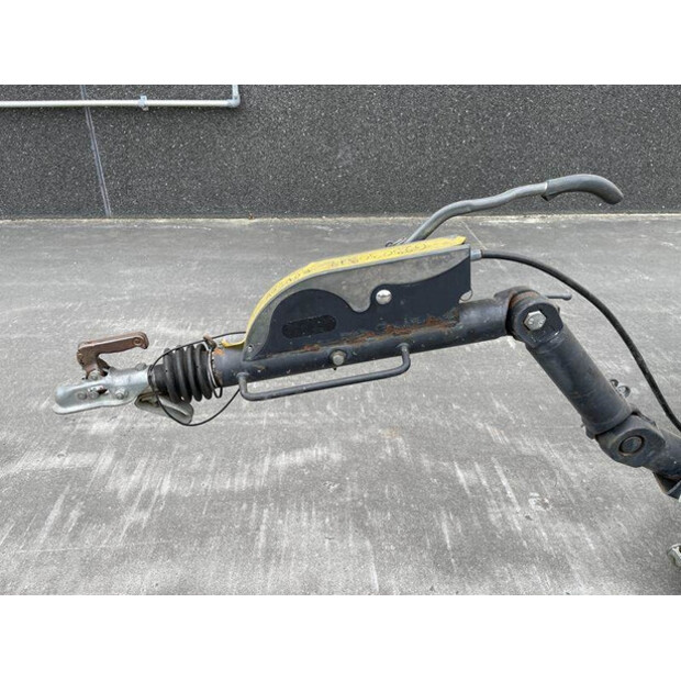 2011 Atlas-Copco QAX 40-42062105