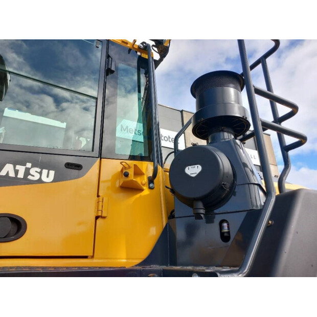 2022 Komatsu WA480-8-42062140