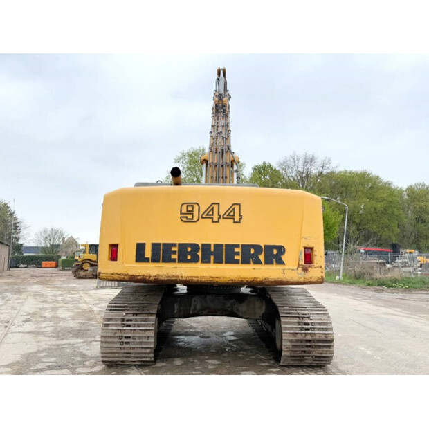 2007 ليبهير R944C-42062431