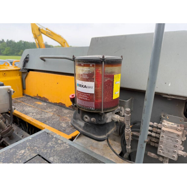 2007 ليبهير R944C-42062452