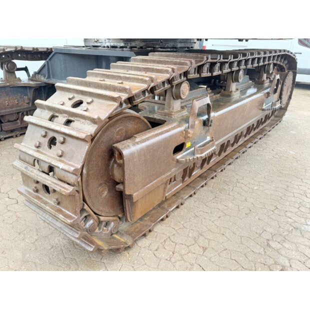 2015 Komatsu PC700LC-8-42062604