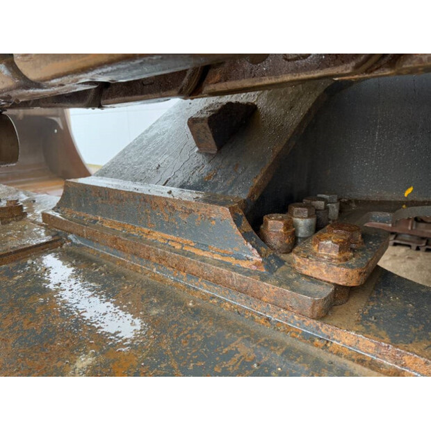 2015 Komatsu PC700LC-8-42062606