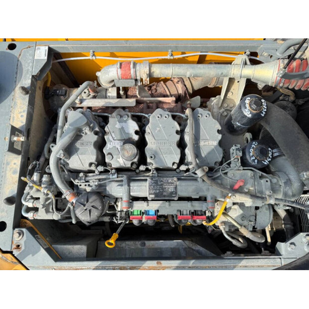 2018 ليبهير R926LC-42062663