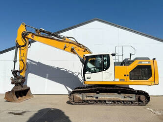 صورة ل حفارات مجنزرة 2020 ليبهير R926 NLC