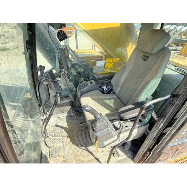 2012 Caterpillar 374DL ME-42062804