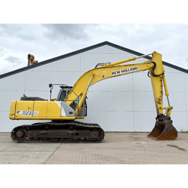 2005 New Holland E215LC-42062976