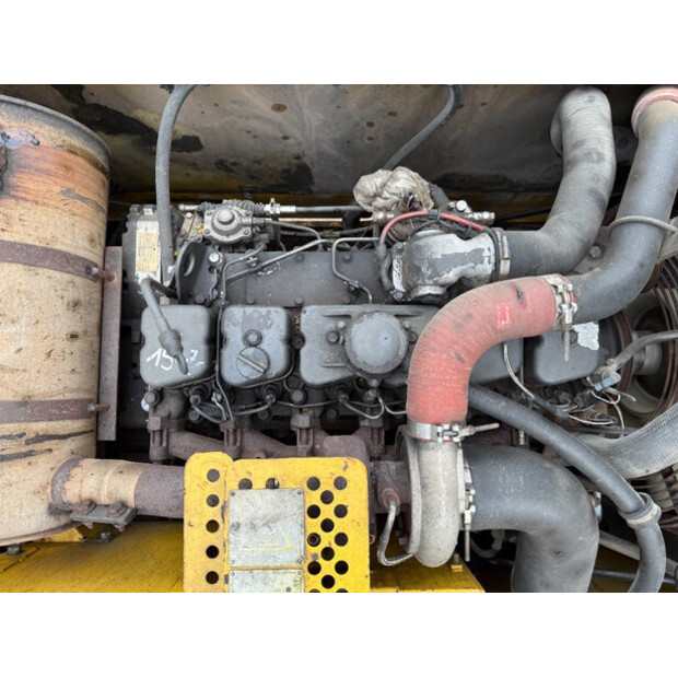 2005 New Holland E215LC-42062998