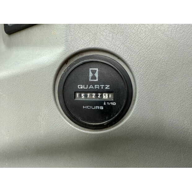 2005 New Holland E215LC-42062999
