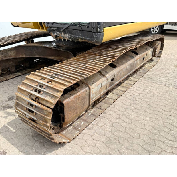 2010 كاتربيلر 320DL-42063045