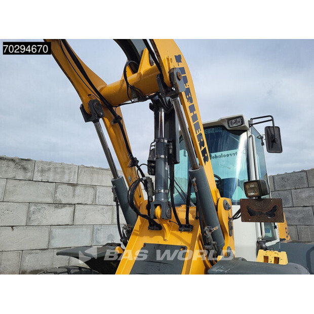 2015 ليبهير L514-42063242