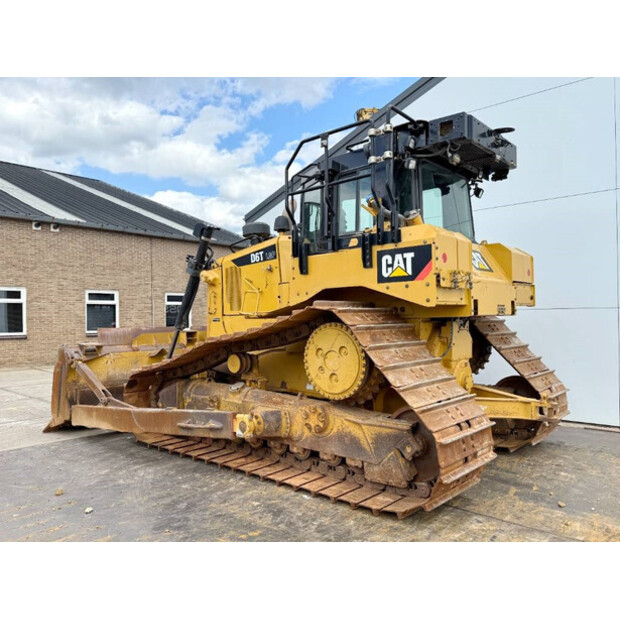 2015 Caterpillar D6T LGP-42063327