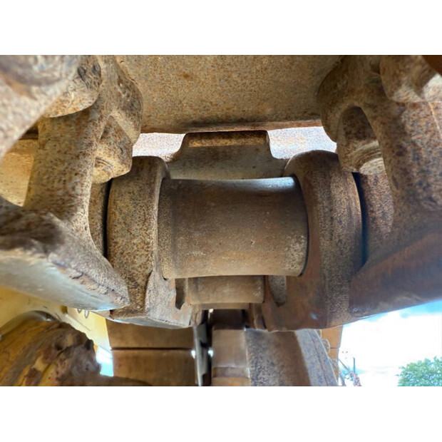 2015 Caterpillar D6T LGP-42063344
