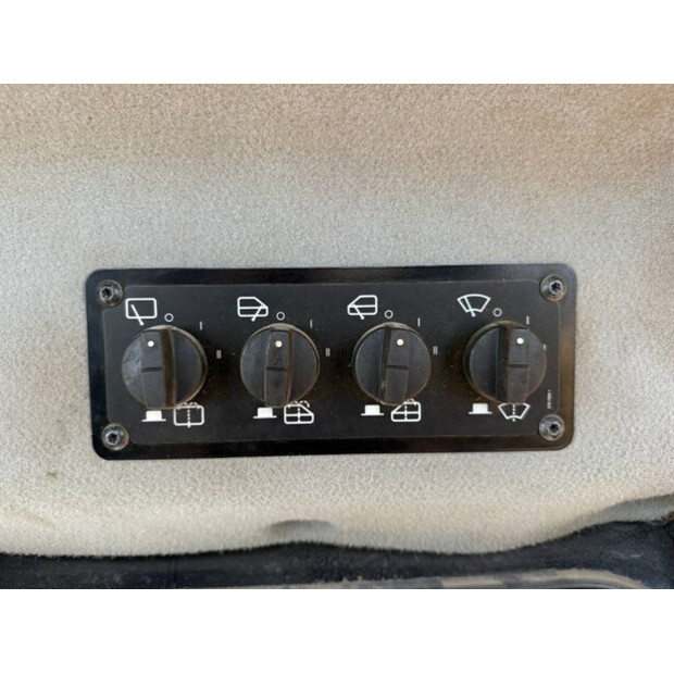 2015 Caterpillar D6T LGP-42063351