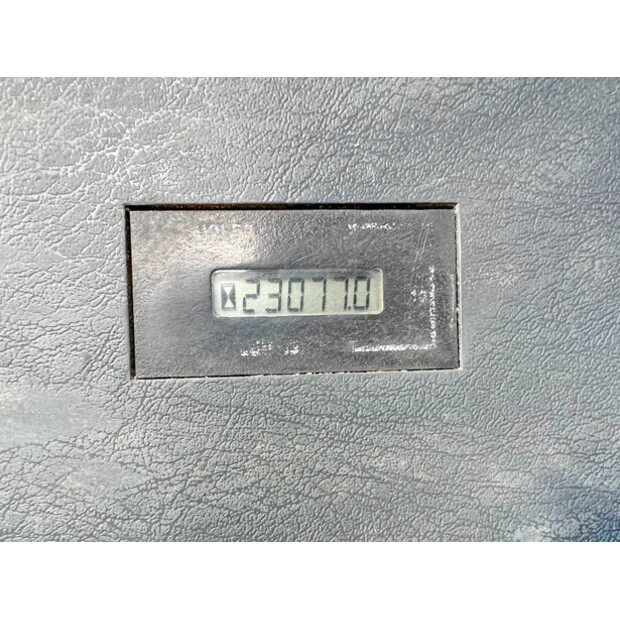 2012 Hyundai R520LC-9-42063409