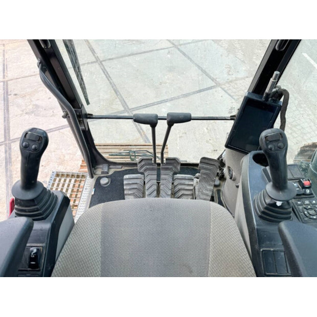 2016 Volvo EC250EL-42063505