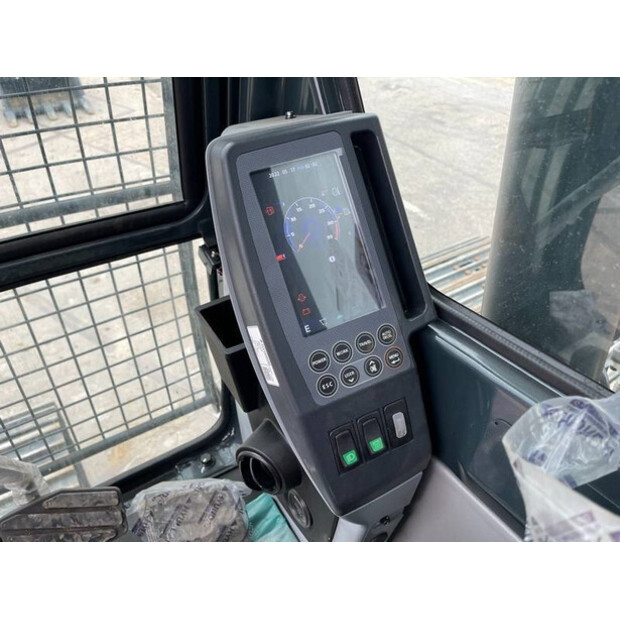2025 Hyundai R245LR-42063539