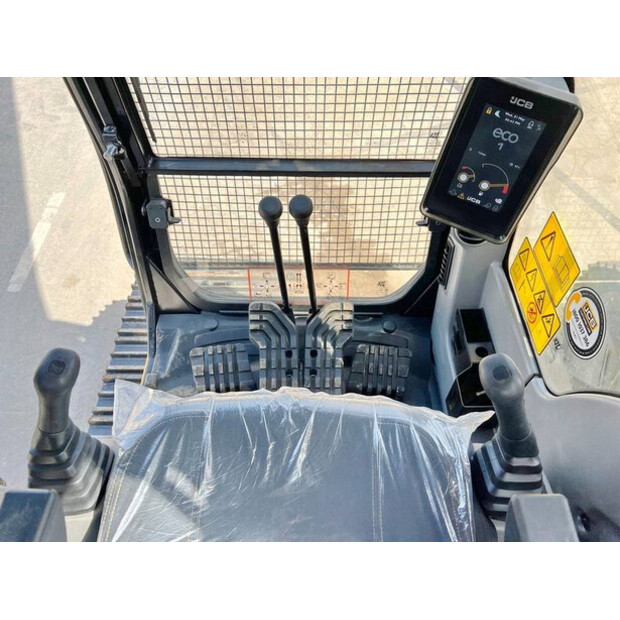 2025 JCB 245HDLR-42063594