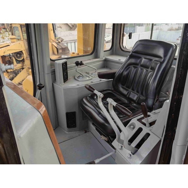 2021 Caterpillar D9N-42063733