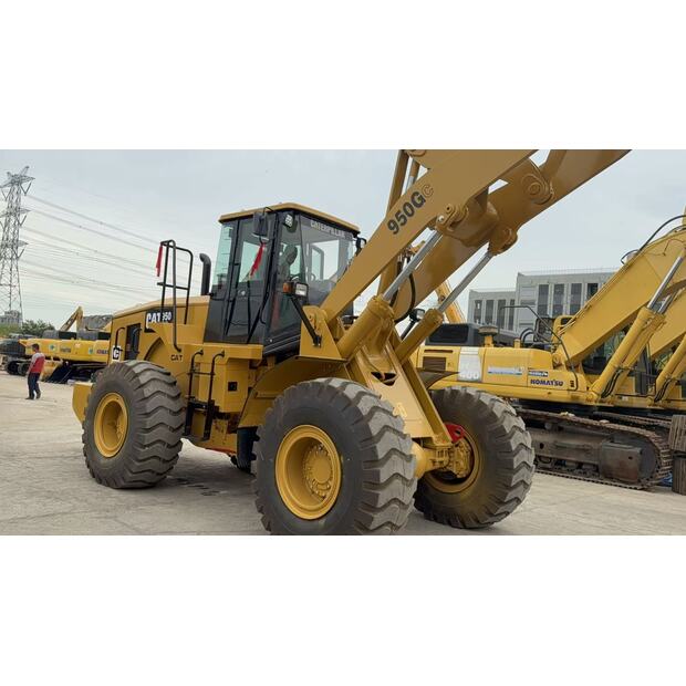 2022 كاتربيلر 950GC-42063780