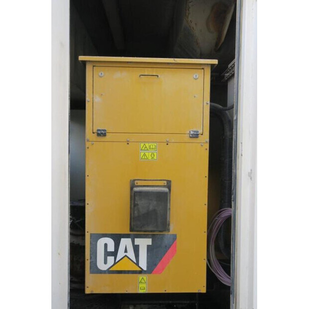 2009 Caterpillar C32-42063818