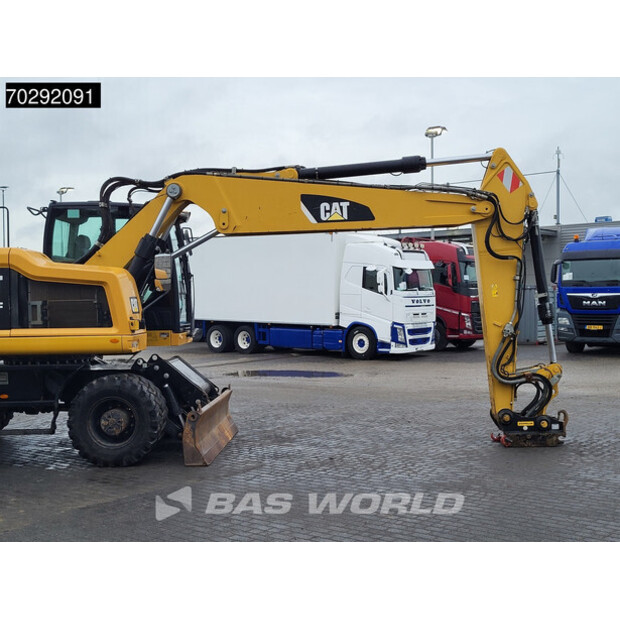 2016 Caterpillar M320F-42064260