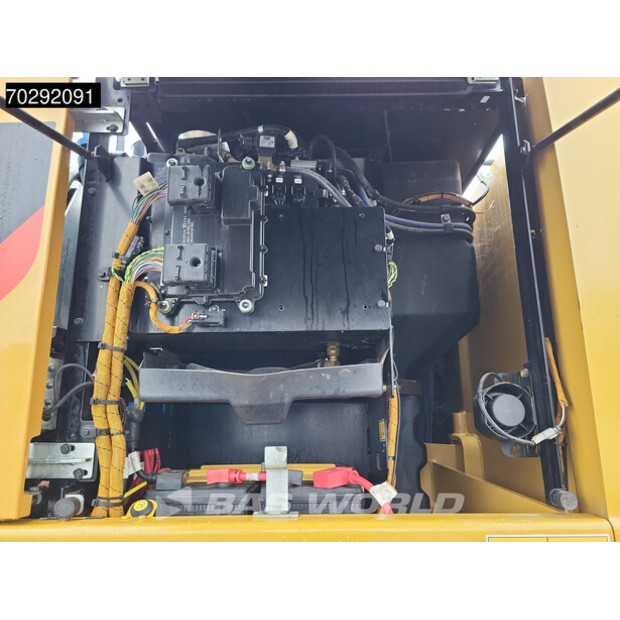 2016 Caterpillar M320F-42064273
