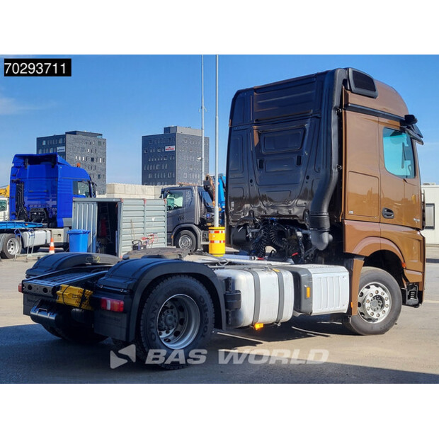 2023 Mercedes-Benz Actros 1848-42064483