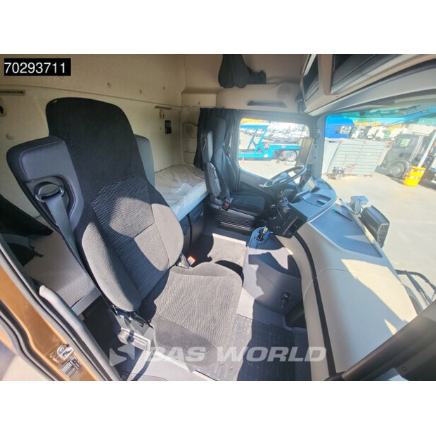 2023 Mercedes-Benz Actros 1848-42064502