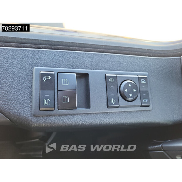 2023 Mercedes-Benz Actros 1848-42064510