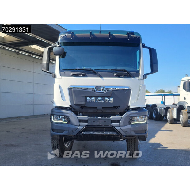 2025 MAN TGS 40.400-42064825