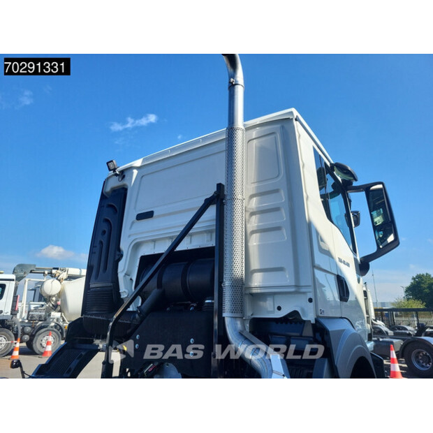 2025 MAN TGS 40.400-42064830