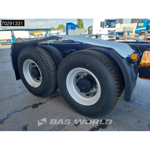 2025 MAN TGS 40.400-42064834