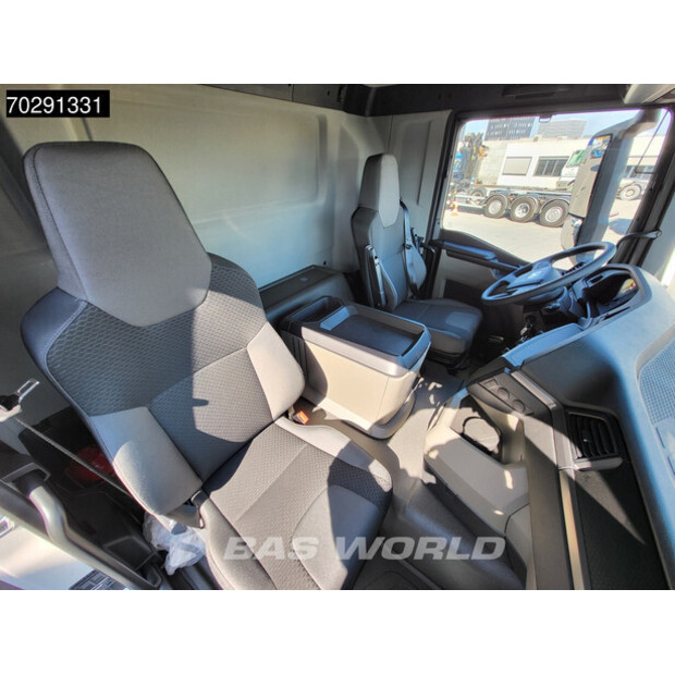 2025 MAN TGS 40.400-42064839