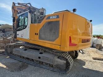 صورة ل حفارات مجنزرة 2022 ليبهير R930NLC