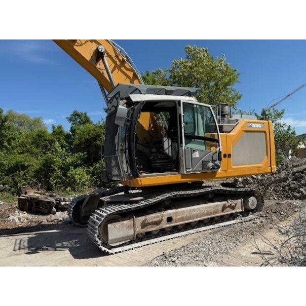 2020 ليبهير R926-42070258