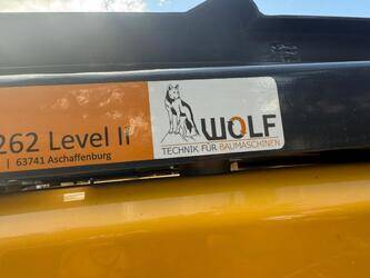 2016-volvo-ewr160e-42070436