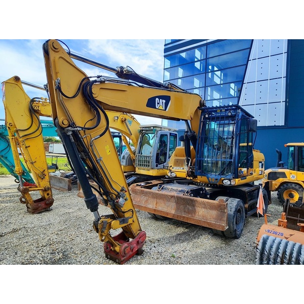 2014 Caterpillar M318D MH-42070454
