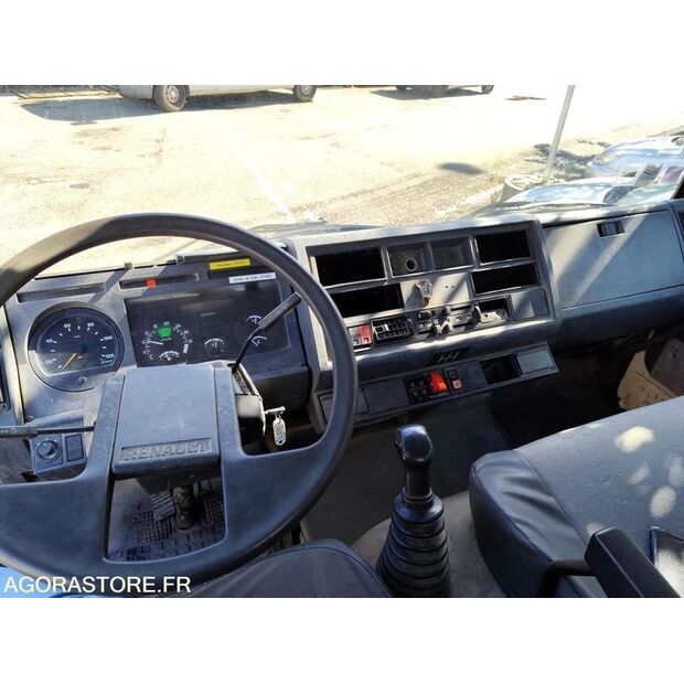 1994 Renault S120-42078685