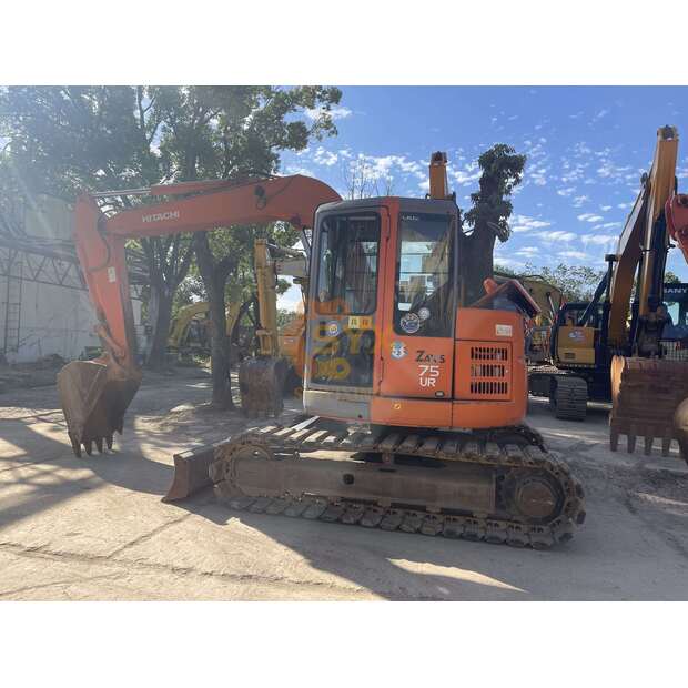2024 Hitachi ZX75-42078879