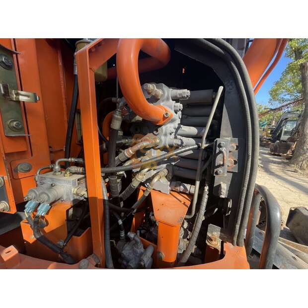 2024 Hitachi ZX75-42078886