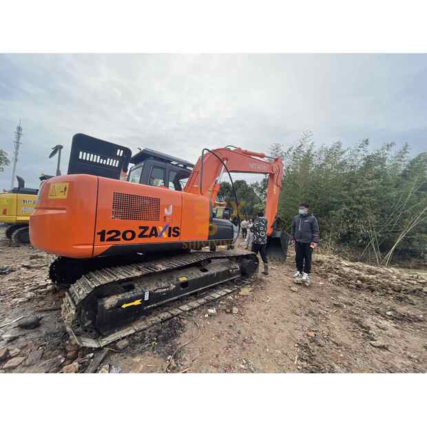 2024 هيتاشى ZX120-42079041