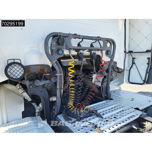 2011 Scania R560-42079516