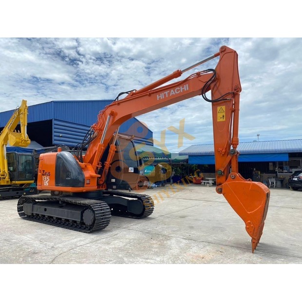 2024 Hitachi ZX135-42079569