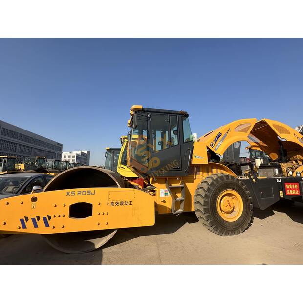 2021 اكس سي ام جي XS203J-42080046