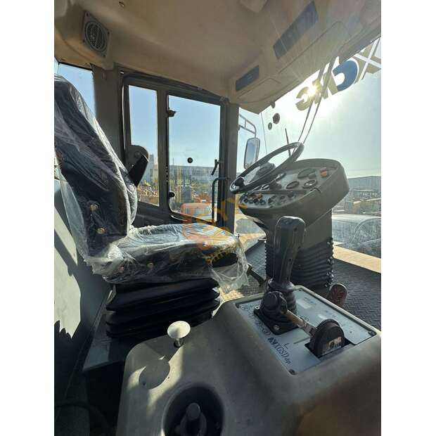 2021 اكس سي ام جي XS203J-42080056