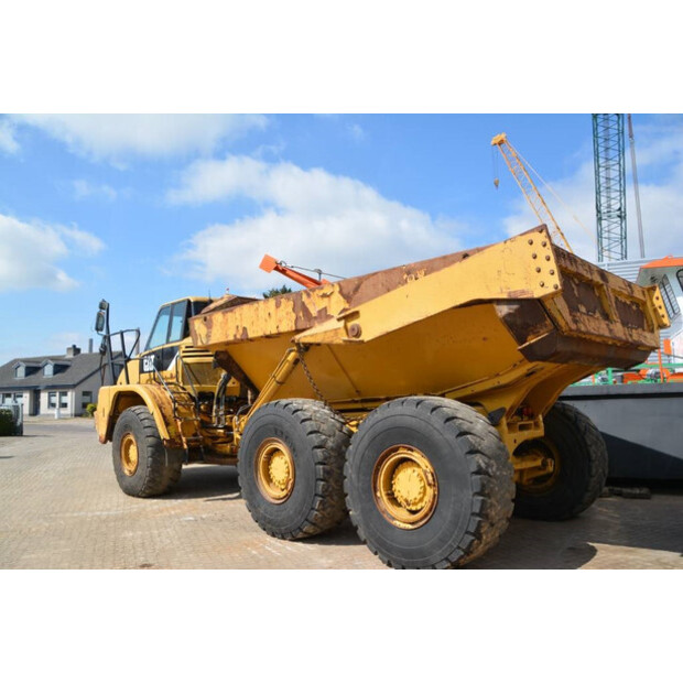 2010 Caterpillar 735-42080074